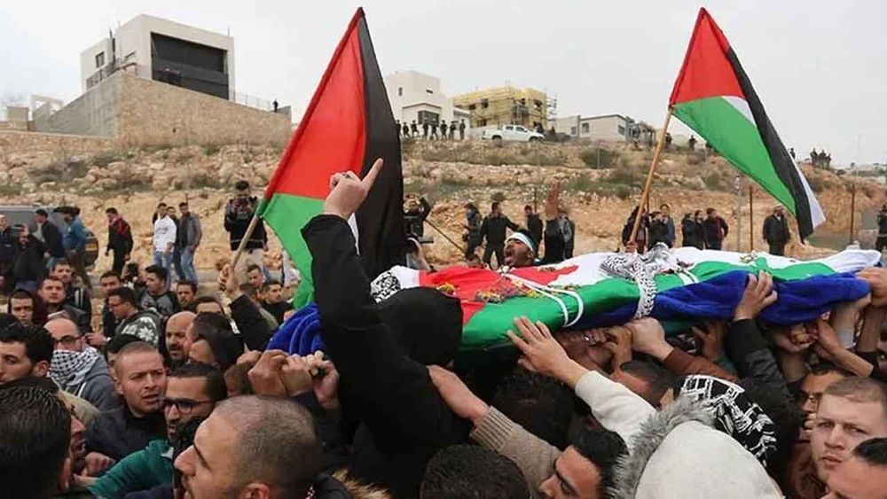 Gazze’de enkazdan iki aileye ait 99 Filistinlinin cenazesi bulundu