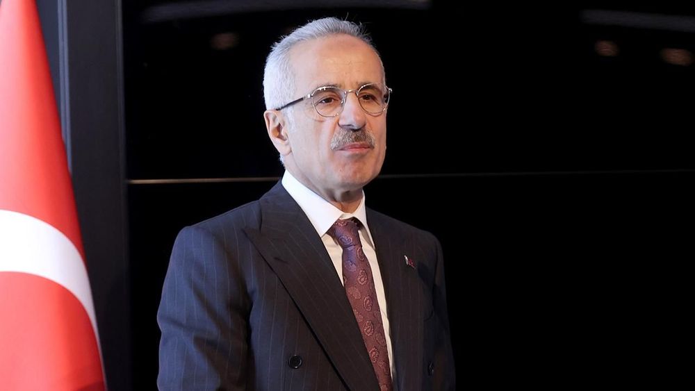 Bakan Uraloğlu: Avrupa’nın en büyük uçak motoru bakım merkezi kuruluyor