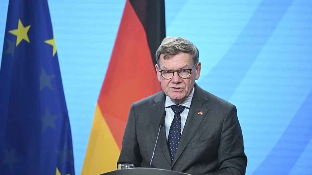 Almanya’dan ABD’ye: Grönland Danimarka’nın meselesi, sizin değil