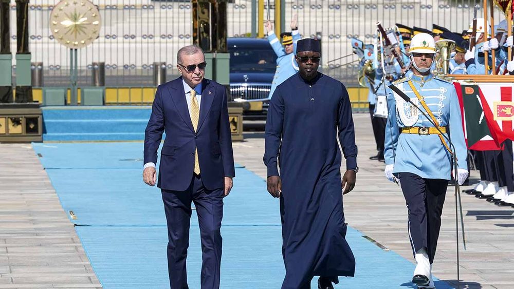 Senegal Başbakanı Ousmane Sonko Türkiye'de: Erdoğan resmî törenle karşıladı