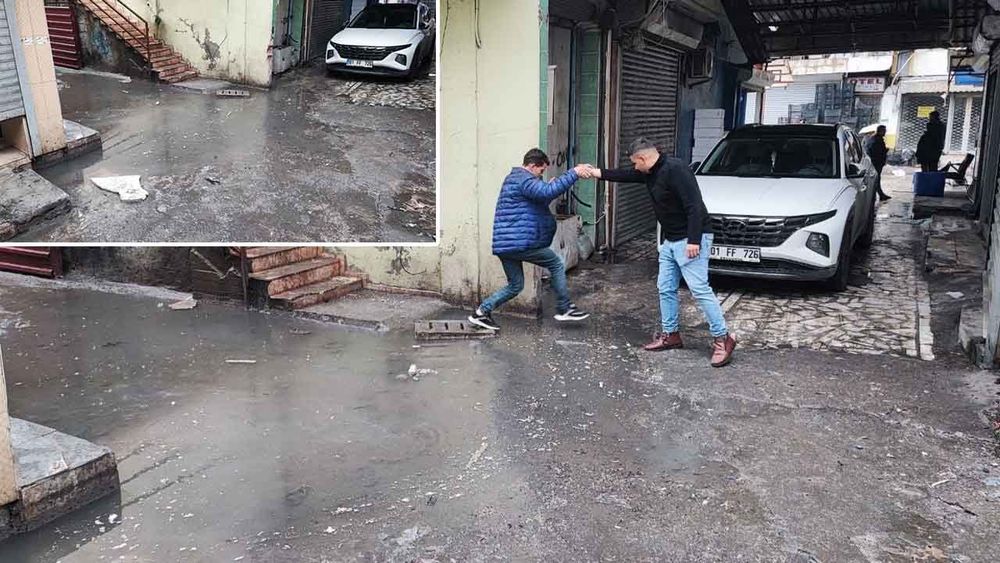 Adana’da esnaf CHP’li belediyeye isyan etti: Kanalizasyon sorunu bir yıldır çözülmedi