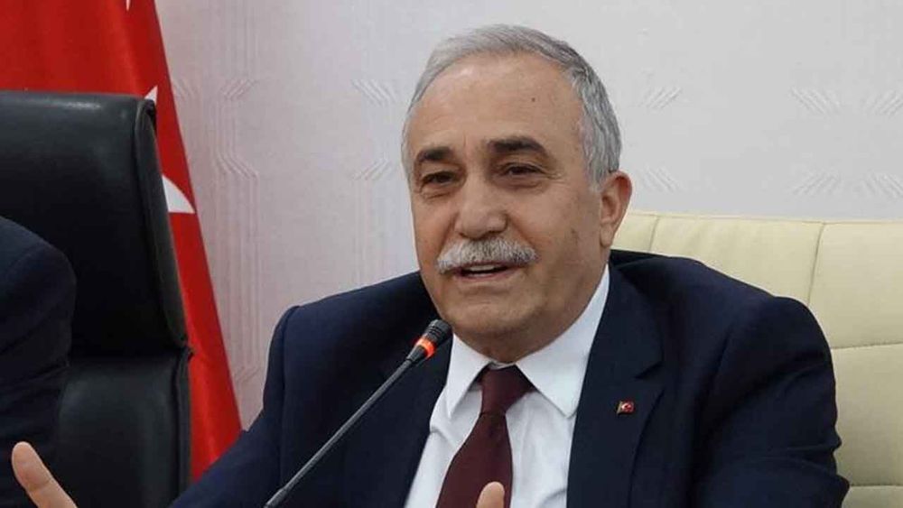 Ahmet Eşref Fakıbaba, İYİ Parti’den istifa etti