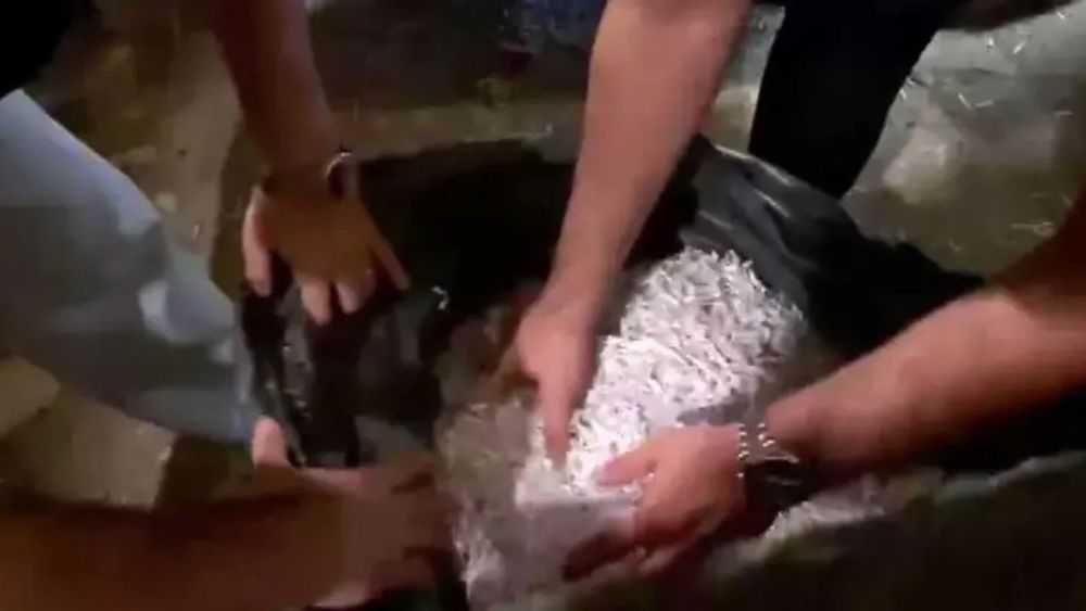 Alihan Kuriş suç örgütü evrakları imha ediyor