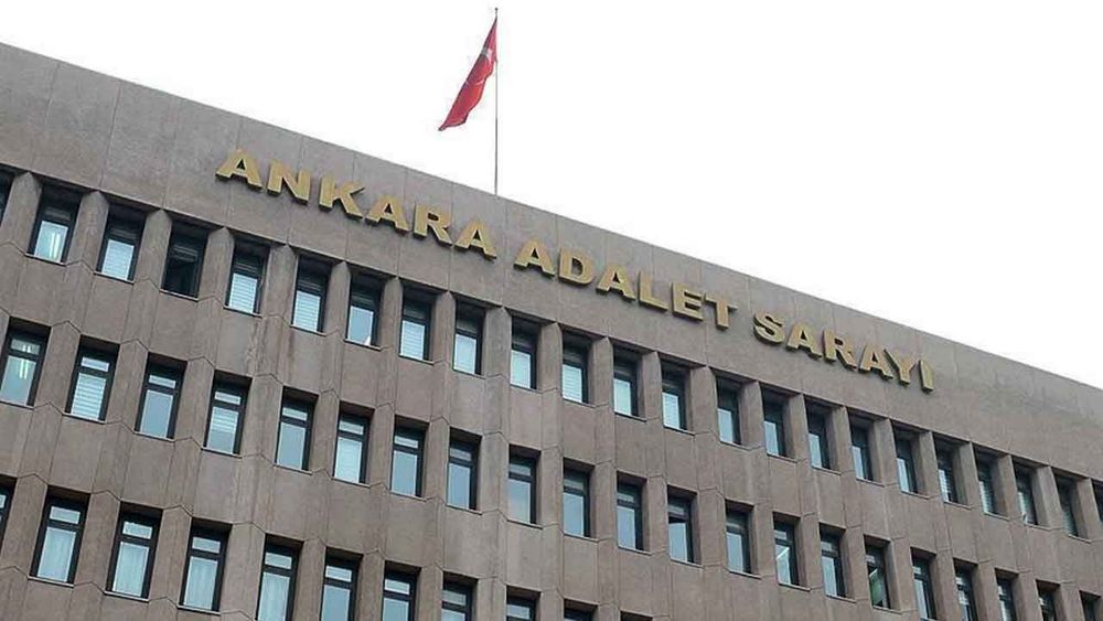 Melih Gökçek’in oğlu ve gelini şüpheli sıfatıyla adliyede