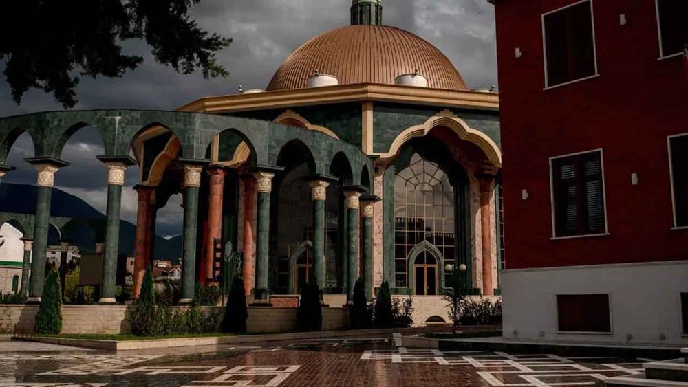 Başbakan Rama açıkladı: Arnavutluk'ta Bektaşilere Vatikan benzeri oluşum hazırlığı