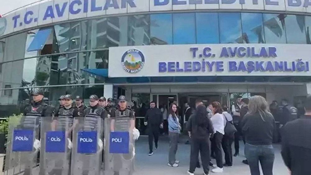 CHP'li Avcılar Belediyesi’ne yolsuzluk operasyonu: 12 şüpheli yakalandı