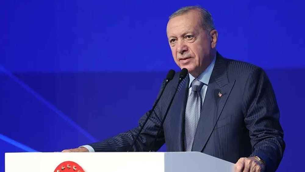 Başkan Erdoğan: Kimliksizleştirme siyasetine maruz bırakıldık, bunlara fırsat vermeyeceğiz