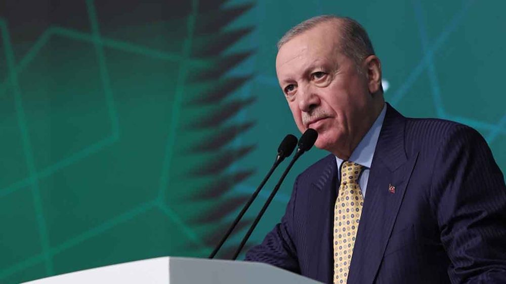 Cumhurbaşkanı Erdoğan’dan Özgür Özel’e: Partisini saran yolsuzluk, rüşvet ve taciz skandallarıyla meşgul olsun!