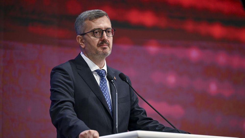 İletişim Başkanı Duran, Alev Alatlı’yı vefatının ikinci yılında rahmetle yâd etti