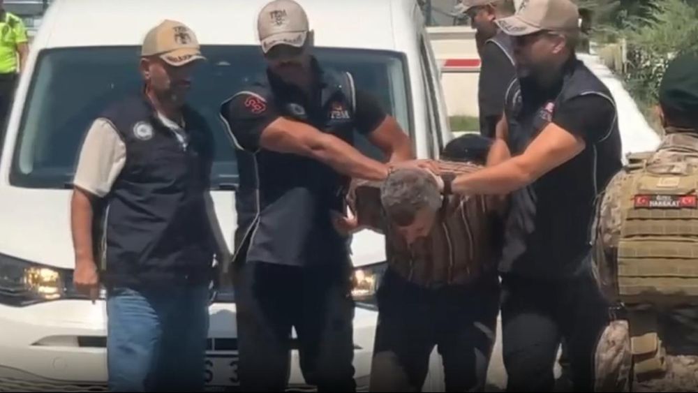 FETÖ firarisi Karatepe’nin gömdüğü silah ve mühimmatlar aranıyor