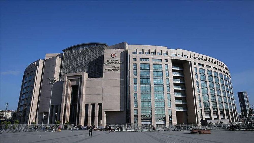 CHP'li Avcılar ve Beşiktaş Belediyesi'ne operasyon