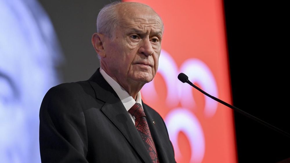 MHP Lideri Bahçeli'den CHP'ye tepki: Sokakları işaret etmek gazi meclisimize saygısızlıktır