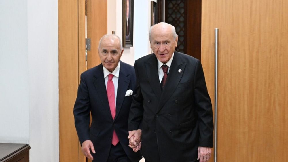 Hikmet Çetin: Bahçeli'ye CHP-MHP koalisyonunun çok başarılı olacağını ima ettim