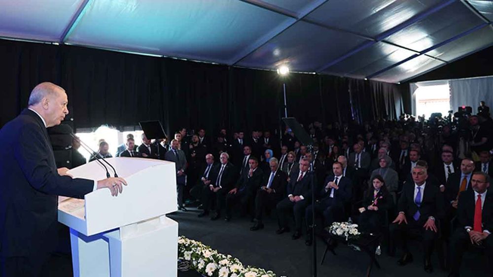 Cumhurbaşkanı Erdoğan: Kentsel dönüşüm projelerini süratle hayata geçirmeye odaklanmalıyız