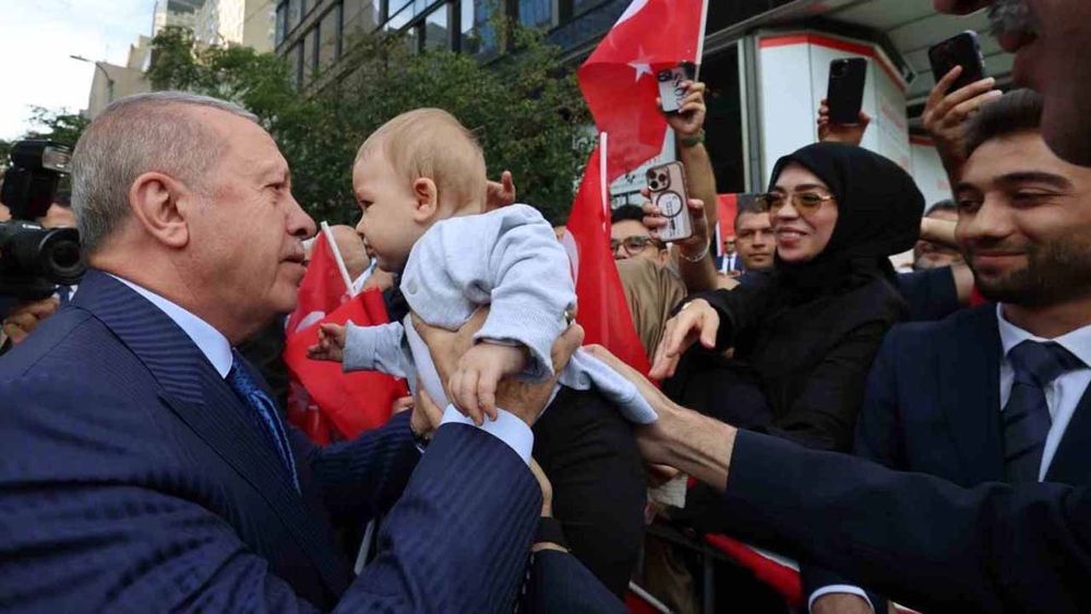 Erdoğan, New York’ta Türkevi’nde sevgi gösterileriyle karşılandı