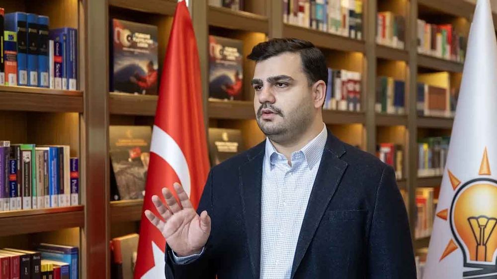AK Parti Genel Sekreteri İnan: Menderes Belediye Başkanı partimize katılmak için 1,5 yıl çaba gösterdi