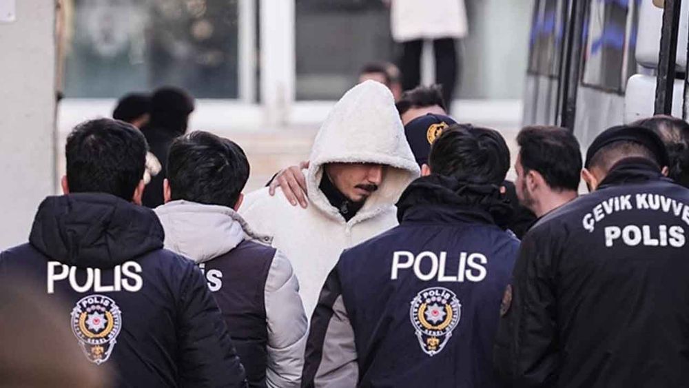 Futbolda bahis soruşturması: Gözaltına alınan 26 zanlı adliyeye sevk edildi