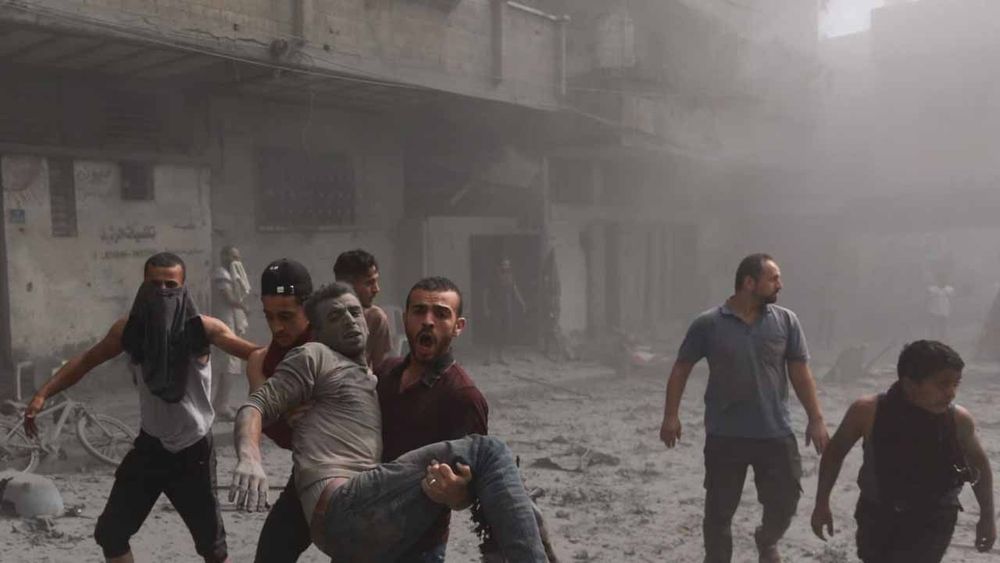Terör devleti İsrail'in Gazze'ye saldırılarında 33 Filistinli şehit oldu