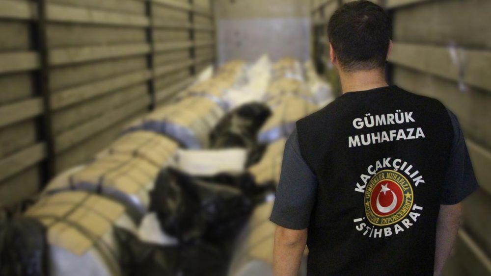 Kapıkule’de 33 milyon liralık kaçak eşya ele geçirildi