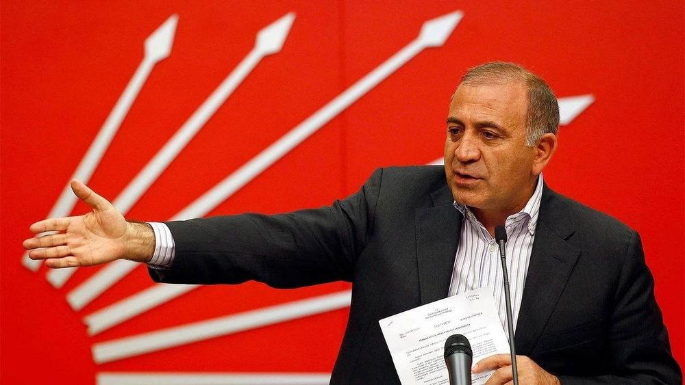 Kayyum olarak atanan Gürsel Tekin'den ilk açıklama:  CHP'yi CHP'liler yönetecek