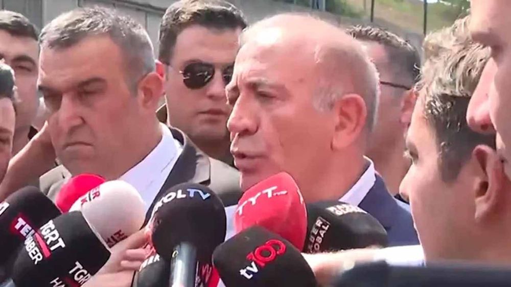 CHP’lilerden Gürsel Tekin'e saldırı: İsterlerse kurşun atsınlar