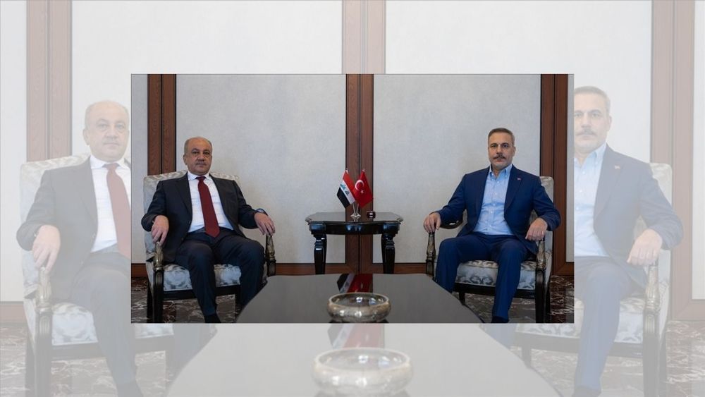 Dışişleri Bakanı Hakan Fidan Irak Savunma Bakanı Abbasi ile görüştü