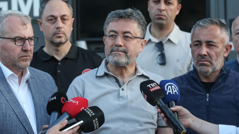 Bakan Yumaklı: Urla, Sakarya, Eskişehir ve Karabük’teki yangınlar kontrol altında