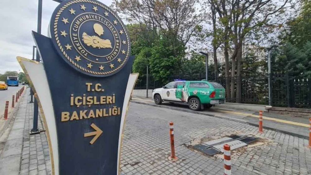 İmamoğlu görevden uzaklaştırıldı: Şişli Belediyesi'ne kayyum atandı