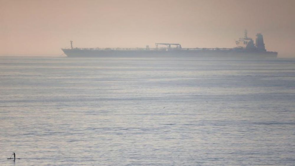İngiltere Manş Denizi'nde Rus filosuna tanker ele geçirdi