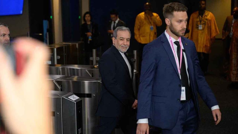 ‘ABD, İranlı heyete ülkeyi terk etmeleri için talimat verdi ‘