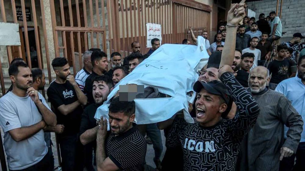 Terör devleti İsrail'in Gazze'ye düzenlediği saldırıda sınava giren 18 yaşındaki kız şehit oldu