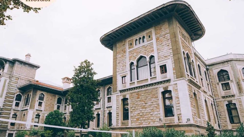 Okullarda rezalet bitmiyor: İstanbul Erkek Lisesi'ndeki kız öğrencilerine yönelik taciz ve tecavüz listesi ele geçirildi