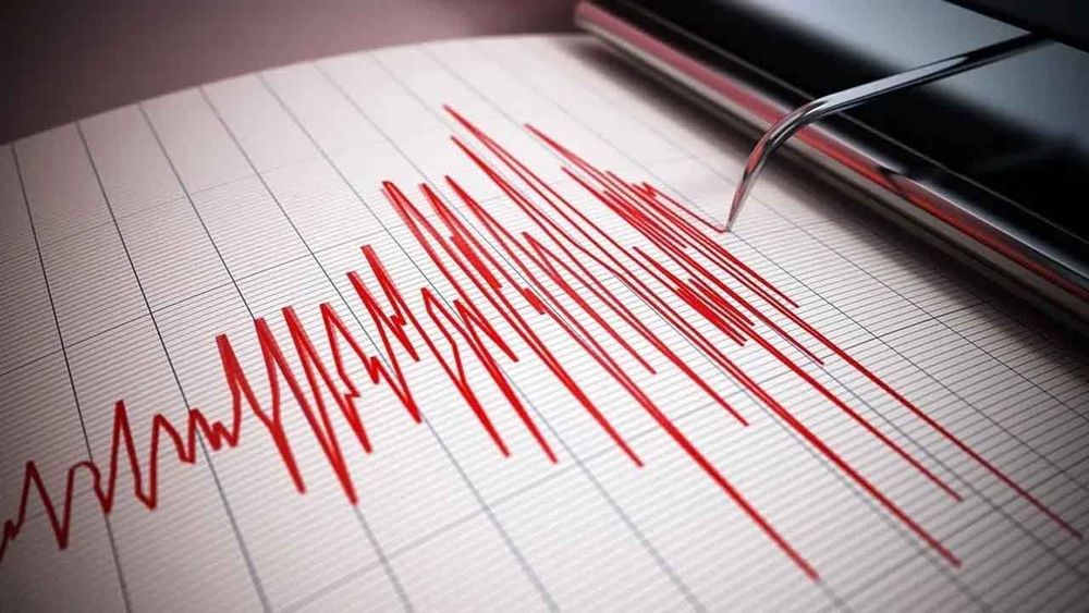 İzmir'de 3.5 büyüklüğünde deprem!