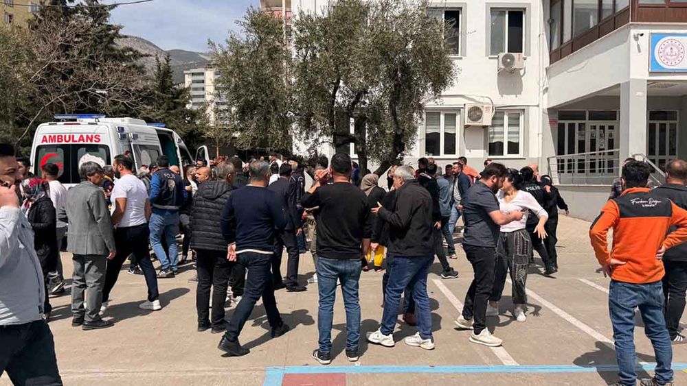 Kahramanmaraş’ta ortaokulda silahlı saldırı: 4 ölü, 20 yaralı