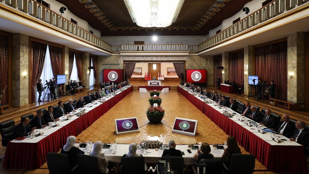 Kardeşlik Komisyonu’nda ortak rapor mesaisi sürüyor