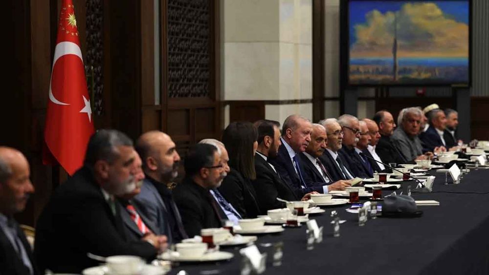 Başkan Erdoğan: Peygamberimizin tavsiyesi kurtuluş reçetemizdir