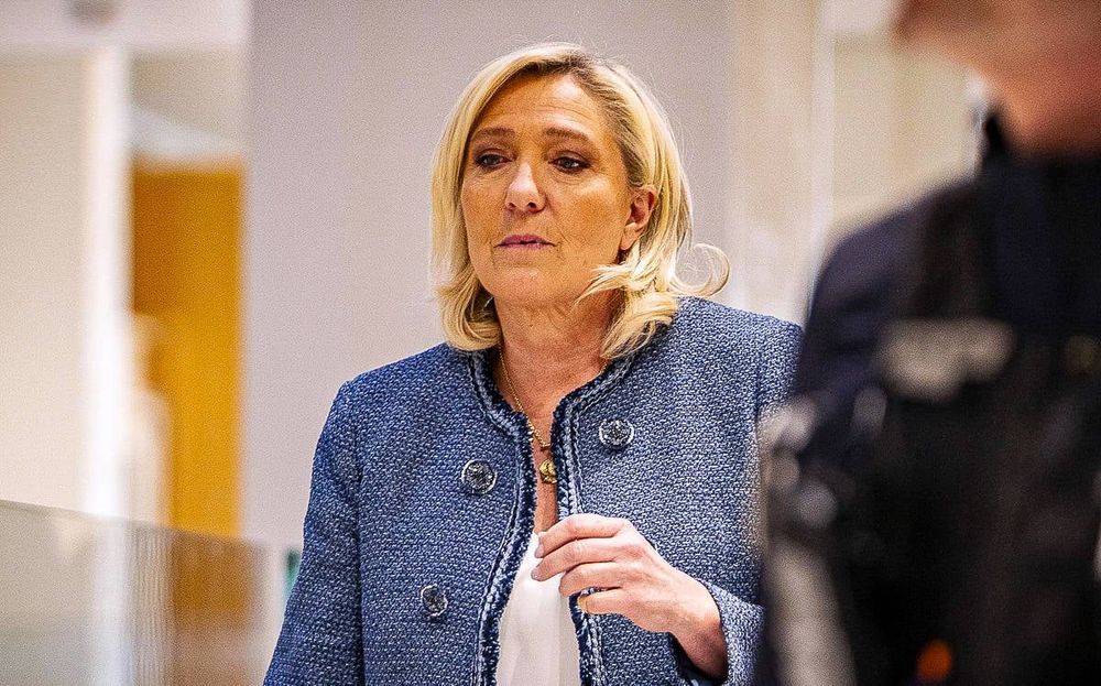 Aynı yolun yolcusu Le Pen yolsuzluğunu İmamoğlu ile savundu