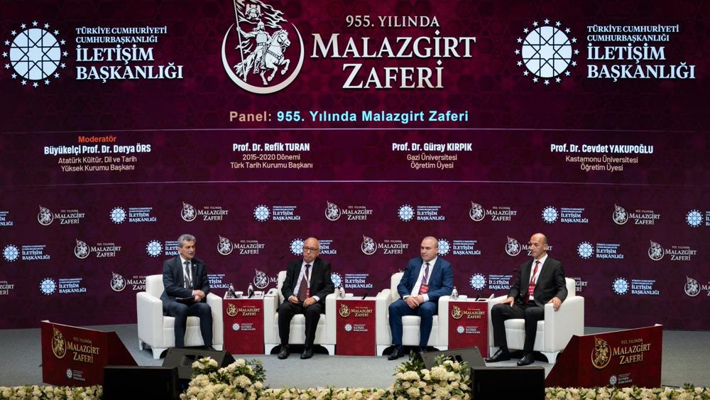 İletişim Başkanlığı ‘955. Yılında Malazgirt Zaferi’ paneli düzenledi