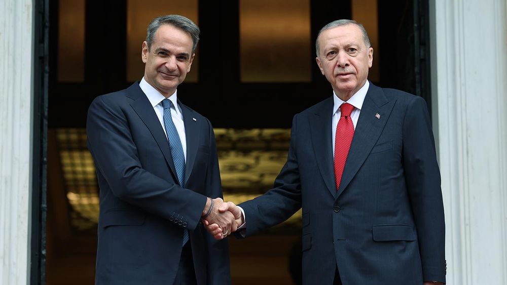 Yunanistan Başbakanı Miçotakis: Cumhurbaşkanı Erdoğan ile birbirimize yaklaştıran ve ayıran noktalar hakkında samimi bir görüşme gerçekleştirdik