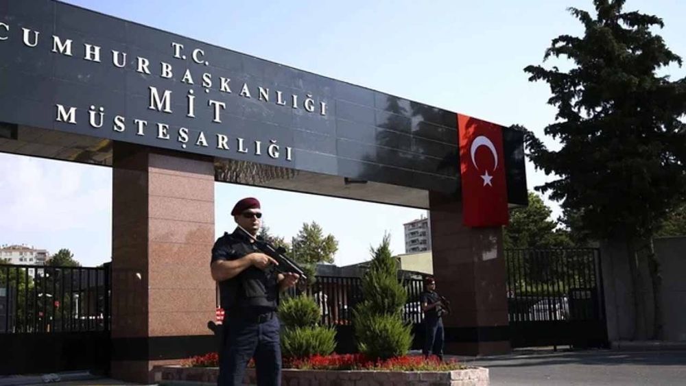 MİT, halkın verilerini satan çeteyi çökertti