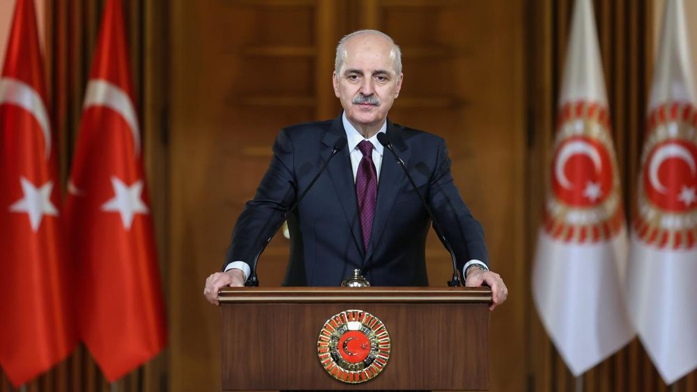 Numan Kurtulmuş’tan yeni anayasa mesajı: Sözü olan herkesin sözünü dinlemeye hazırız