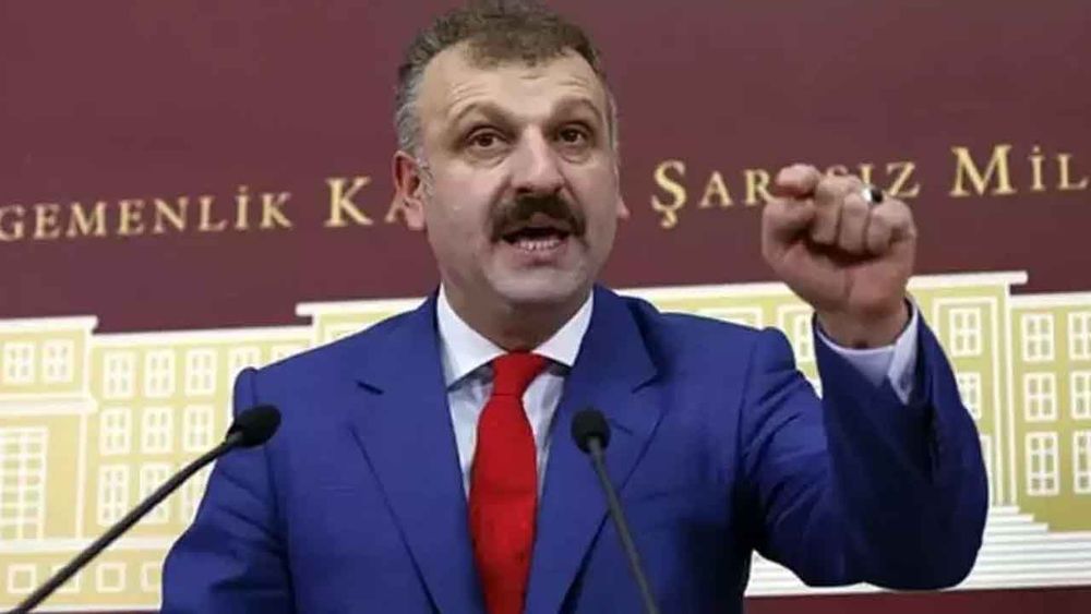 Oktay Saral’dan Hadise’ye tepki: Bu söylem, iyi niyet değil ciddi bir basiretsizliktir