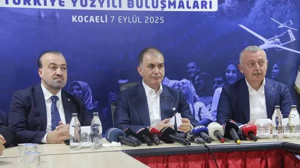 Ömer Çelik’ten Özgür Özel’e tepki: Bu kadar skandallar patlarken CHP ne ile meşgul?
