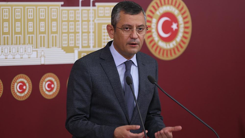 Özgür Özel'e mitingdeki konuşması sebebiyle soruşturma