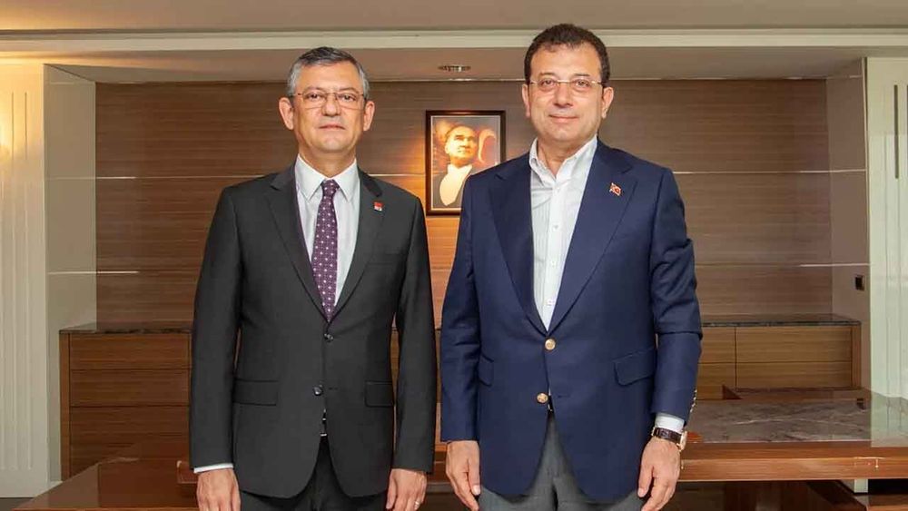 Özgür Özel'in çaresizliği