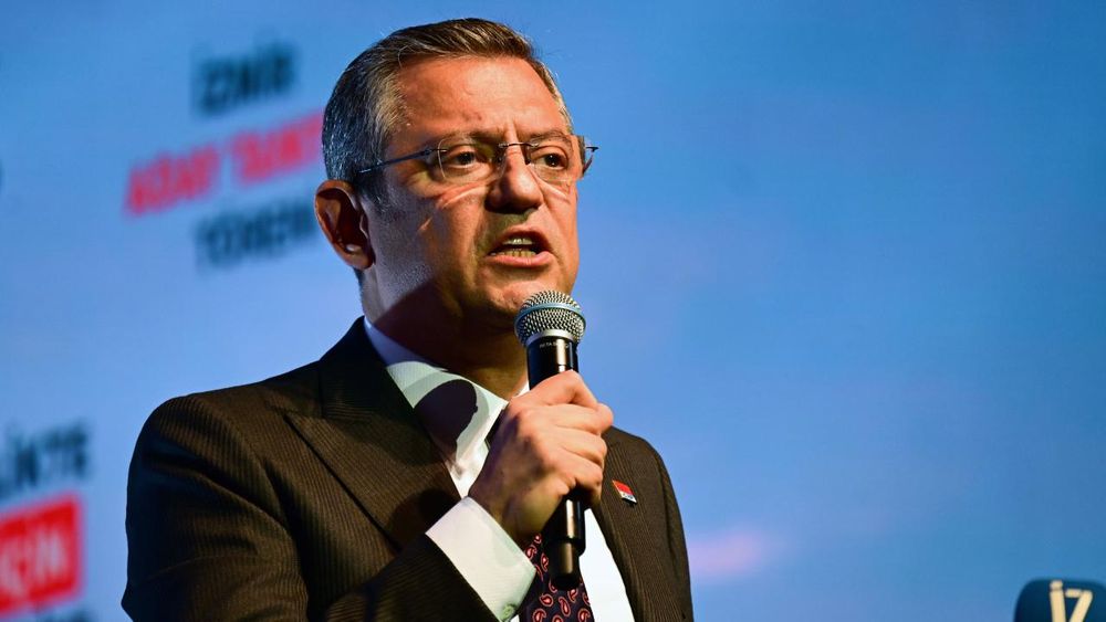 Özgür Özel 300 bin lira tazminat ödemeye mahkum edildi