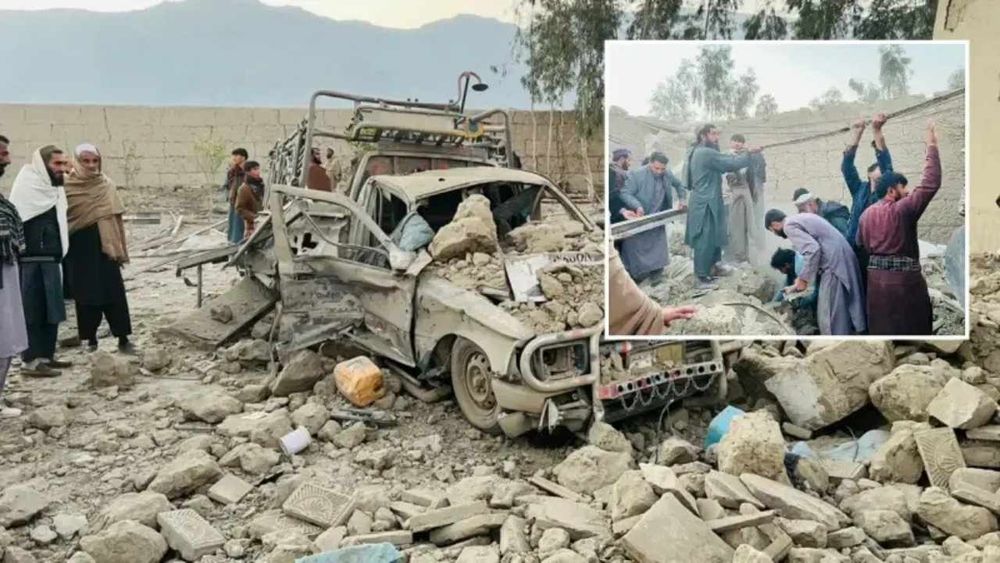 Pakistan Afganistan'a saldırdı: Sınırda çatışmalar devam ediyor