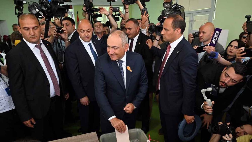 Paşinyan’ın partisi Ermenistan seçimlerini kazandı: Barış ve normalleşme mesajı verdi