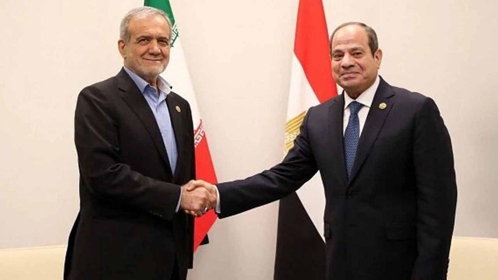 Sisi, Pezeşkiyan ile görüştü