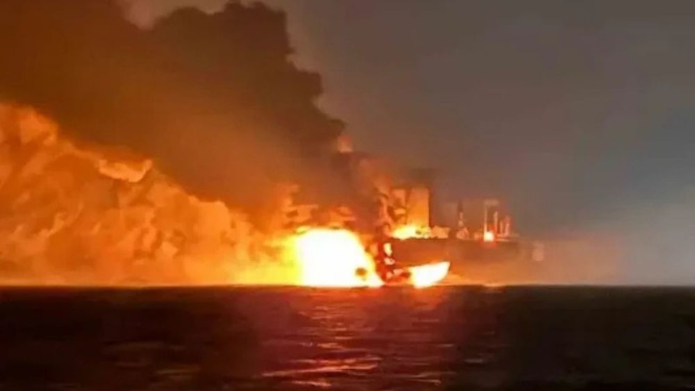 Kandıra açıklarında Rus tankerinde patlama